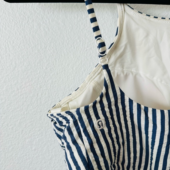 Lululemon Waterside Striped Bikini Top Navy and White - Picture 4 of 6